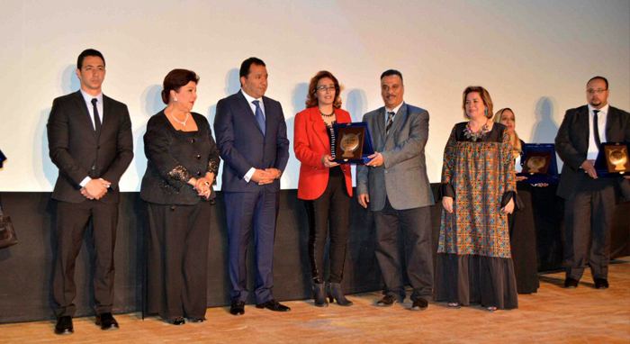 Le Festival de Luxor pour le film africain rend hommage à l'artiste égyptienne Ragaa El Geddawy à la fête des mères.